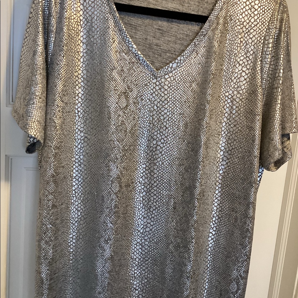 Belle by Kim Gravel Ladies top
